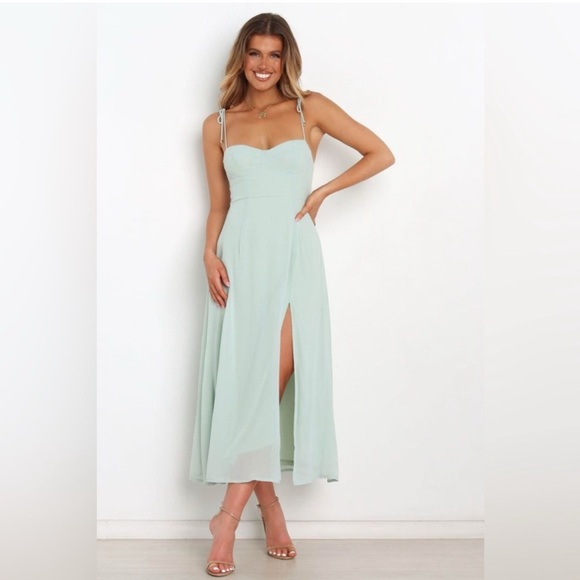 NWT Petal and Pup Mint Green Spaghetti Strap Dress - Picture 1 of 6